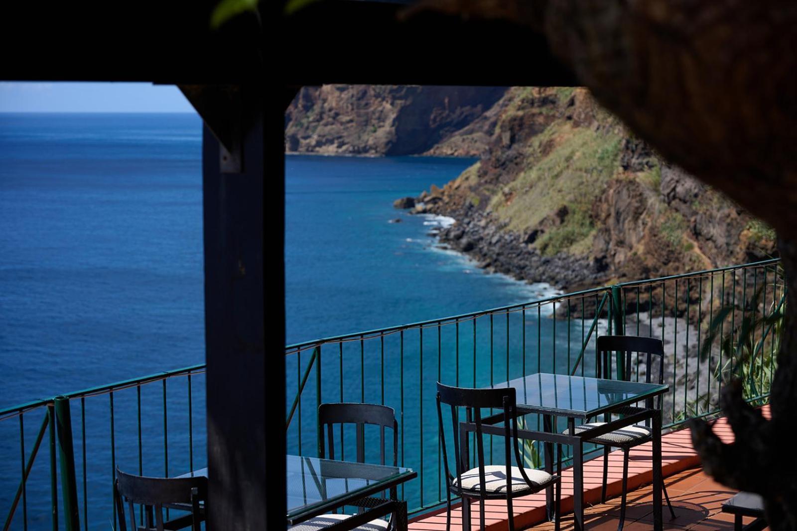 Inn & Art Madeira Canico  Bagian luar foto