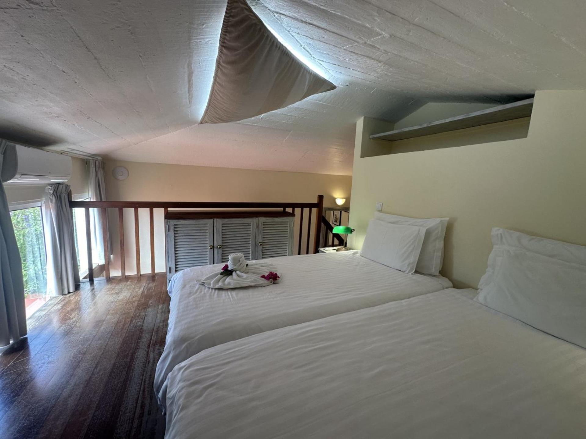 Inn & Art Madeira Canico  Bagian luar foto