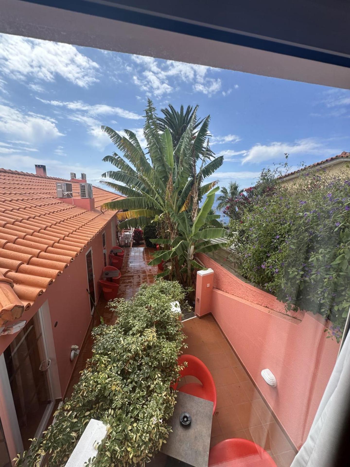 Inn & Art Madeira Canico  Bagian luar foto