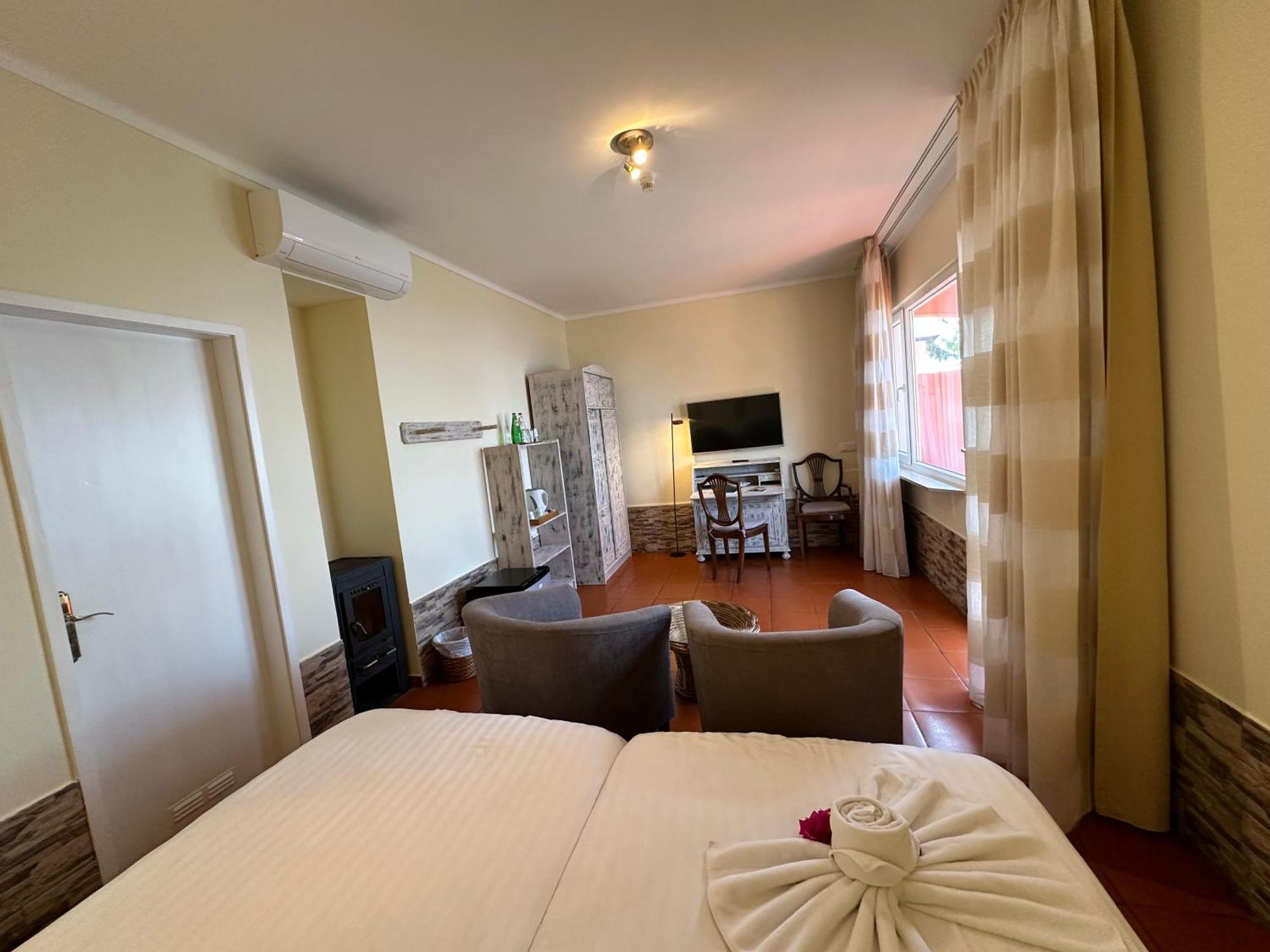 Inn & Art Madeira Canico  Bagian luar foto