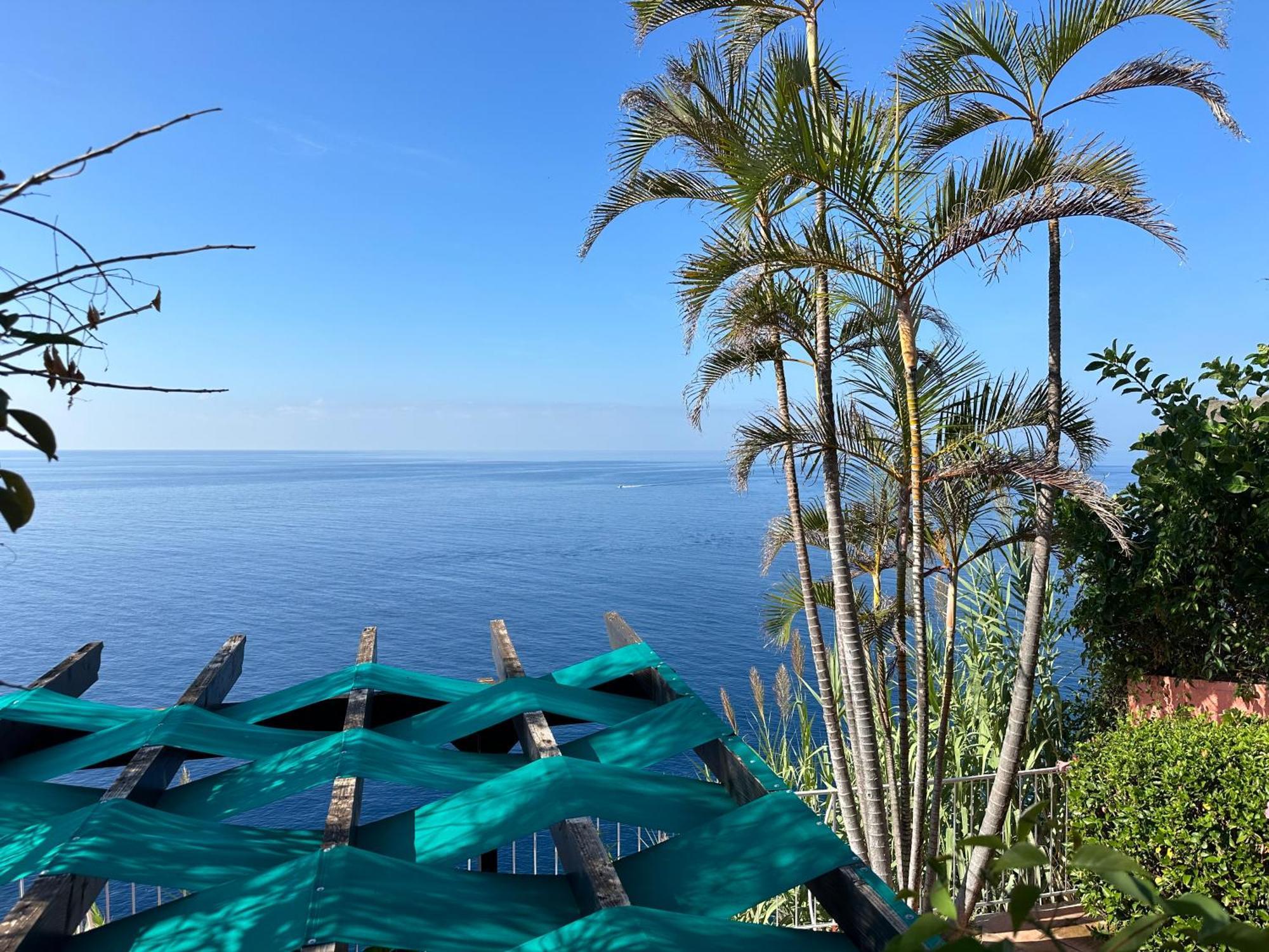 Inn & Art Madeira Canico  Bagian luar foto