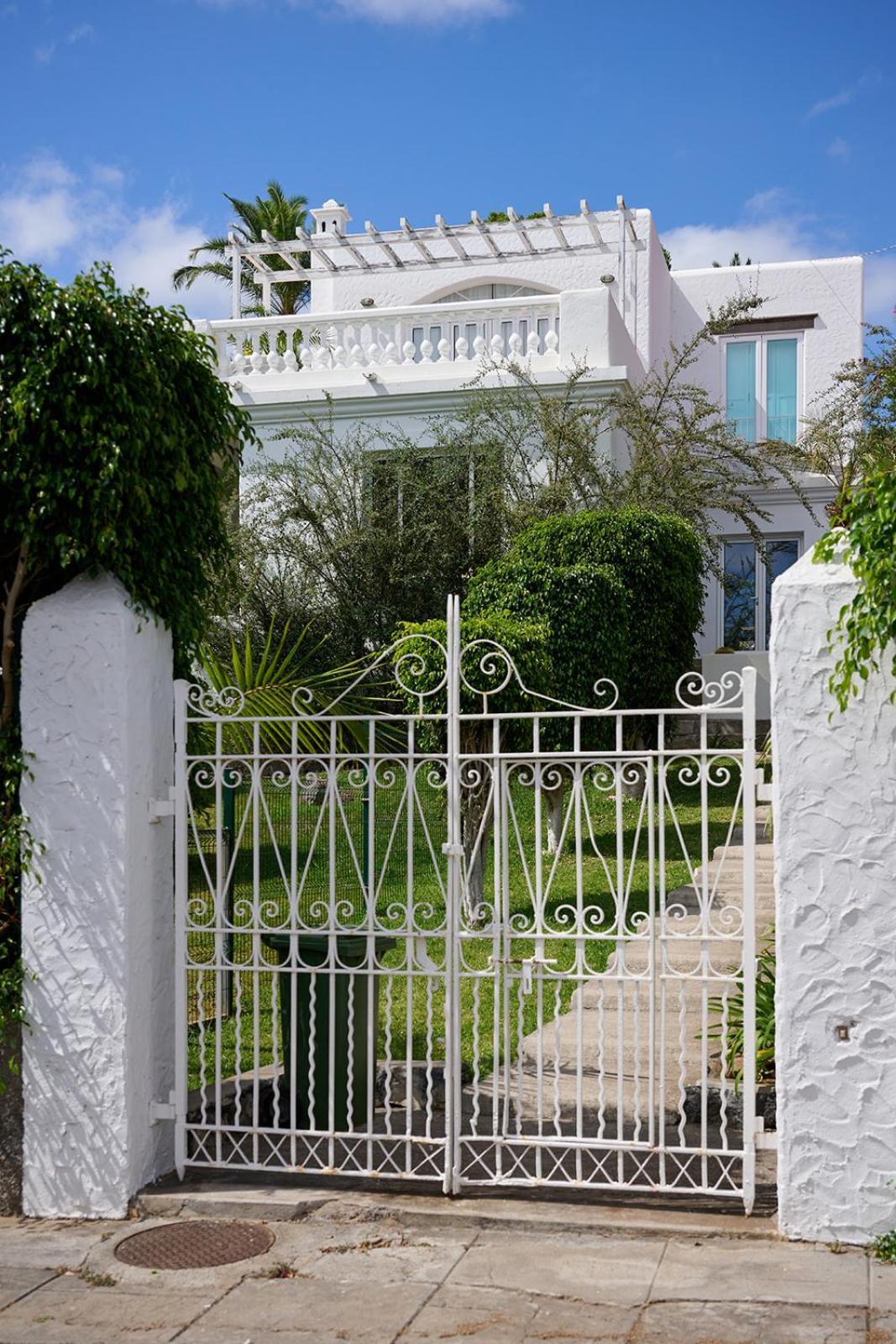 Inn & Art Madeira Canico  Bagian luar foto